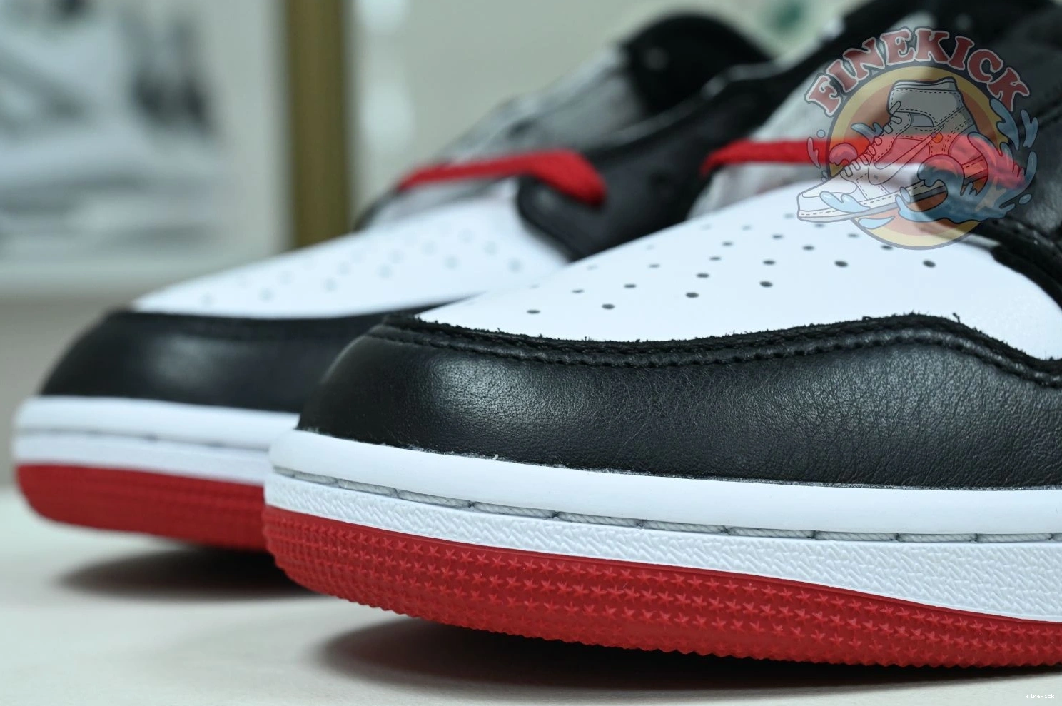 Low 1 OG Air Jordan 